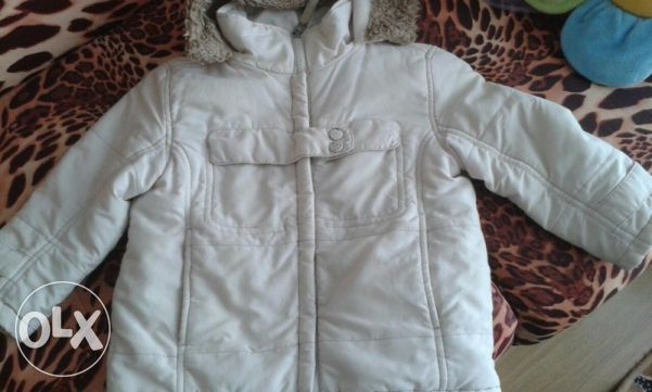 Бяло яке на Girl2Girl