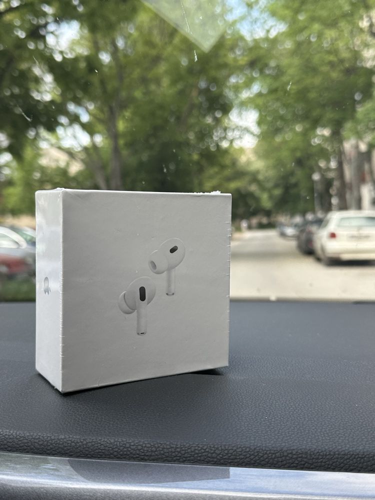 AirPods Pro 2 - чисто нови