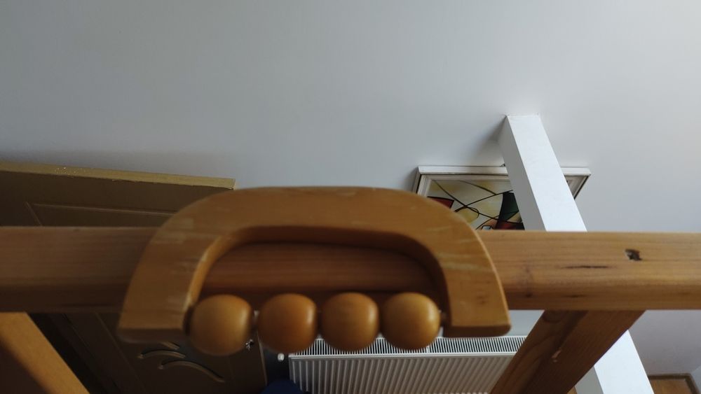 Aparat masaj cu role terapeutice din lemn