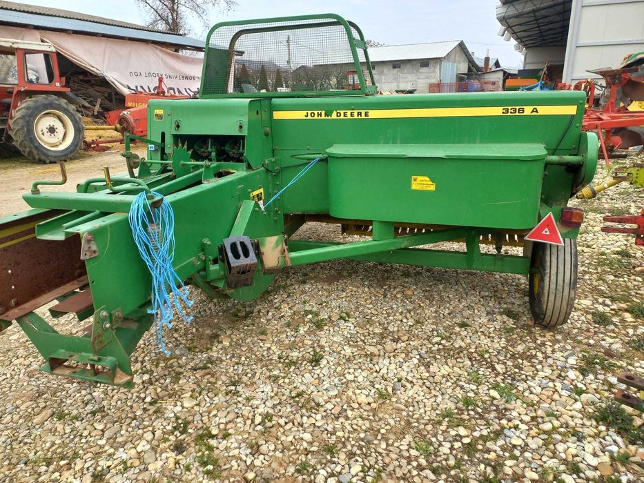 Presa de balotat  Welger AP 41,42,45,52,53,400  JD 332, 336 A, 342 .