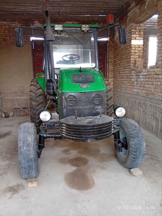 Traktor ttz8010 holati a'lo, kelishamiz