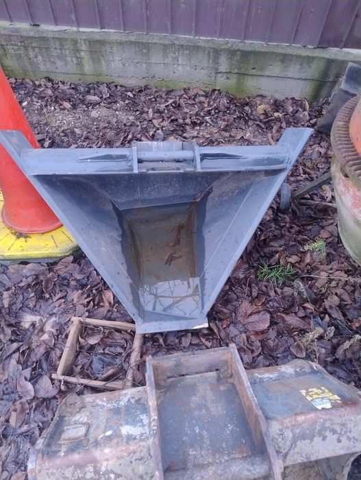 Cupe excavator Cangini Klac trapez