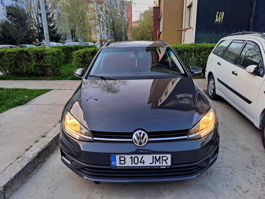 Golf 7 1.6TDI, 2019, clima, intretinut, usor avariat, accept schimburi
