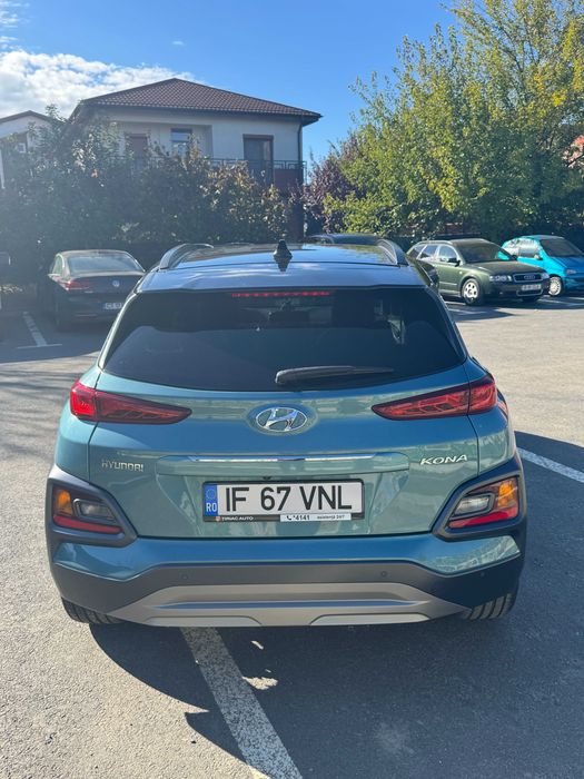 Hyundai Kona 1.0 T-GDI (roti iarna incluse, premium trim, full option)