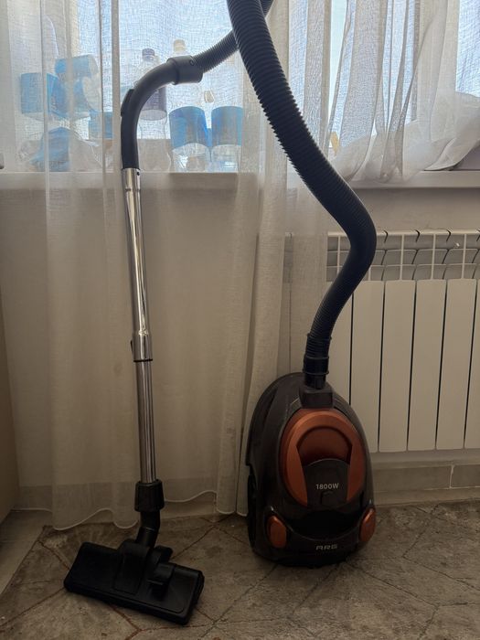 Продам пылесос, рабочий