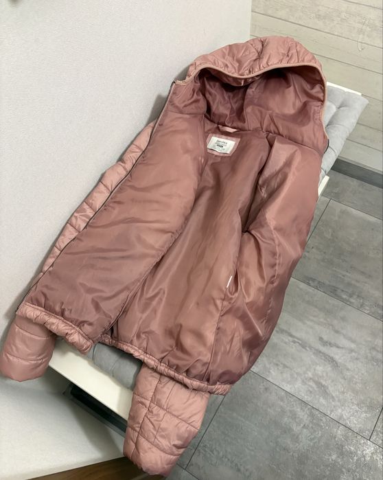 Дамско яке BERSHKA L размер