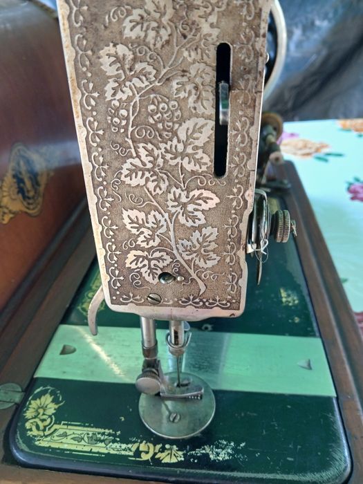 Masina de cusut singer perfect functionala care a depasit 100 de ani!