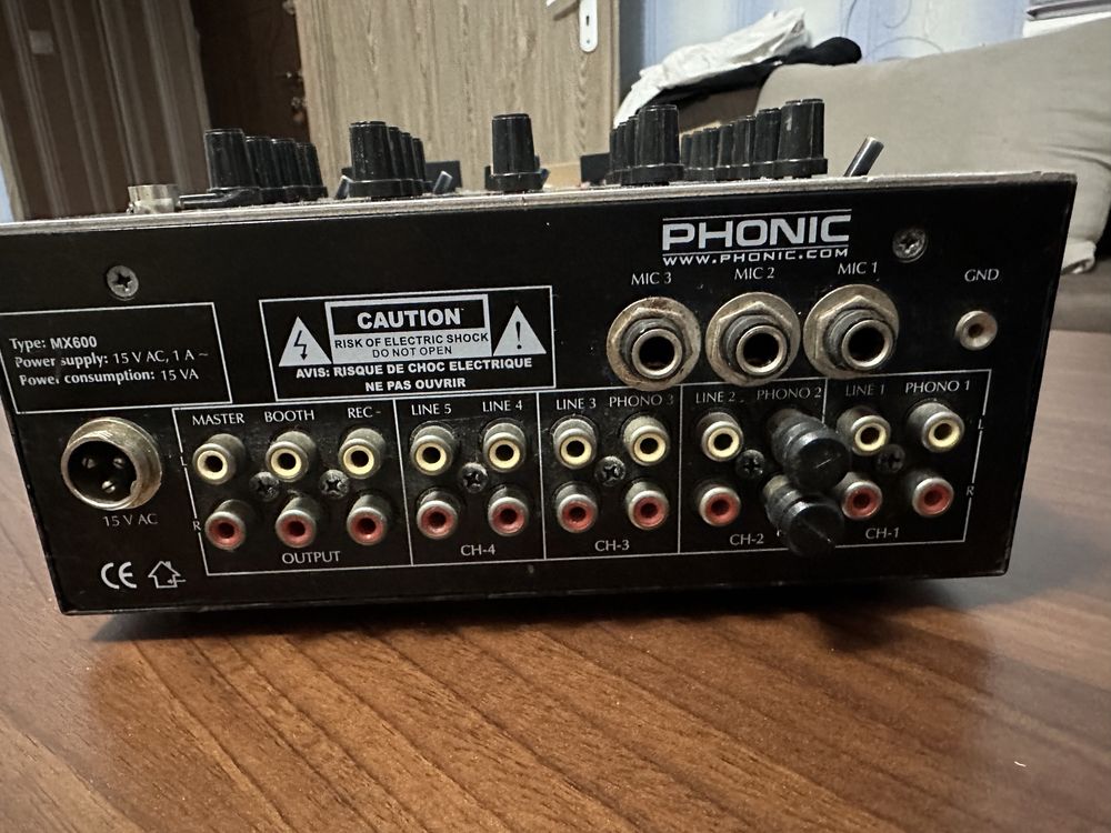 DJ Миксер Phonic MX600 5Line+3Phono+3Mic