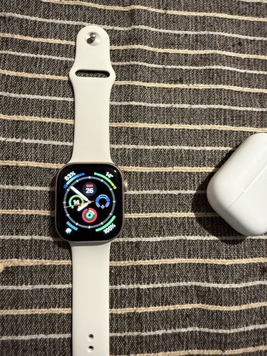 Продавам като нов Apple Watch 10 Rose Gold 46mm