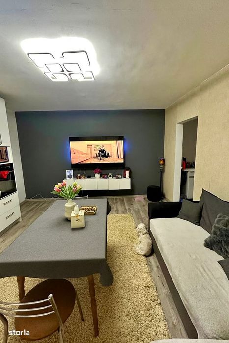 Apartament Modern 3/4 Camere – Complet Mobilat, Renovat, Gata de Mutat