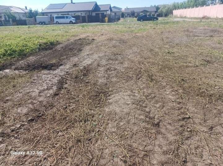 Defrisari si amenanjari terenuri ,