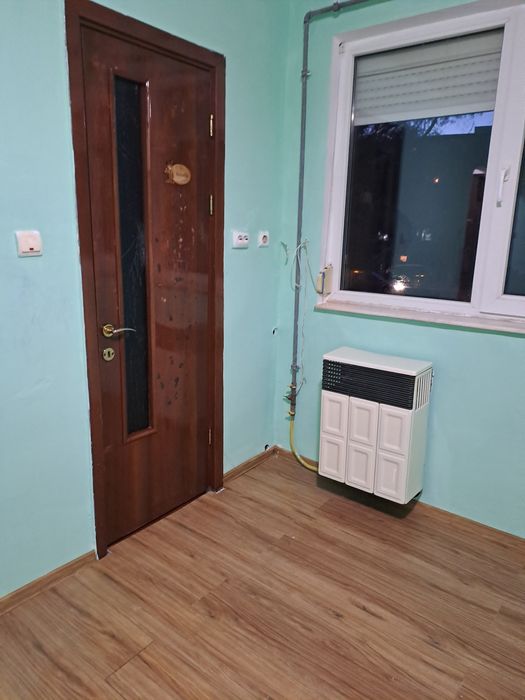 Vând garsoniera in oras hunedoara micro 6 parter