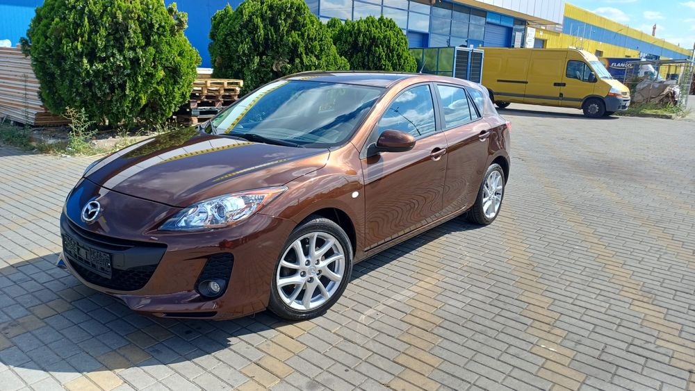 Mazda 3 ,1.6 benzina 105 cai ,kenko,euro 5 ,160000 km Import Germania