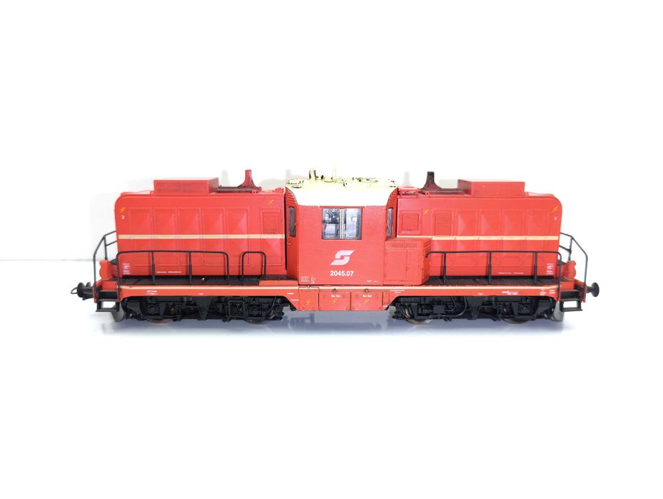 Locomotiva ROCO 2245