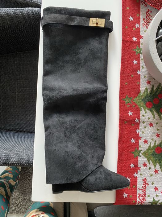 Чисто нови чизми естествен велур