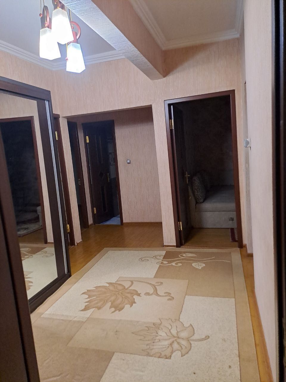 Сдается в аренду 4-х комнатная квартира