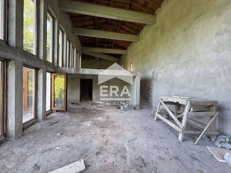 Продава се Къща в с. Дунавец, Област Силистра - 447 кв.м за 281 €/кв.м - Снимка #2