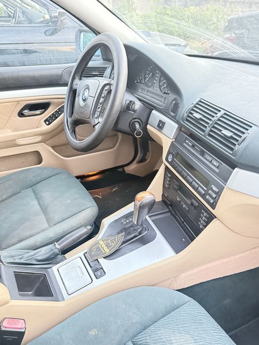 BMW 520i БМВ 520и на части