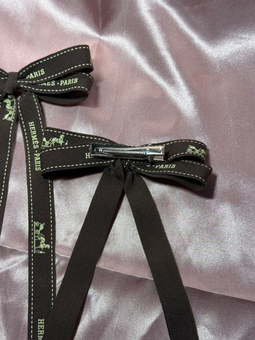 Set 2 clame de păr Hermes