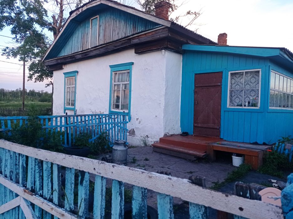 Продам две квартиры в 4-х КВ.доме