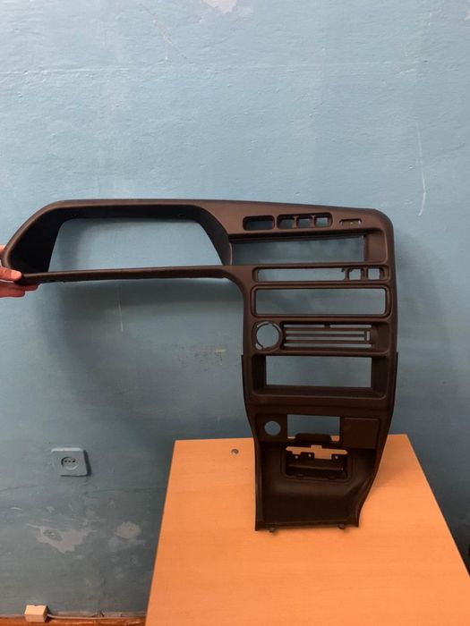 Продам центральное консоль на ВАЗ 2114, 2113, 2115