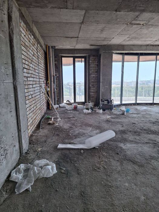 Уста Ширин Модерн квартира коробка 3/7/12, новостройка