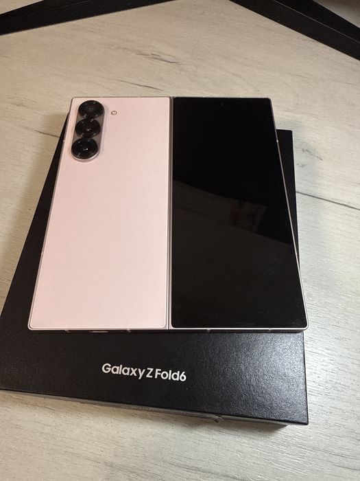 Samsung Z Fold 6 512Gb Roz Impecabil ca Nou