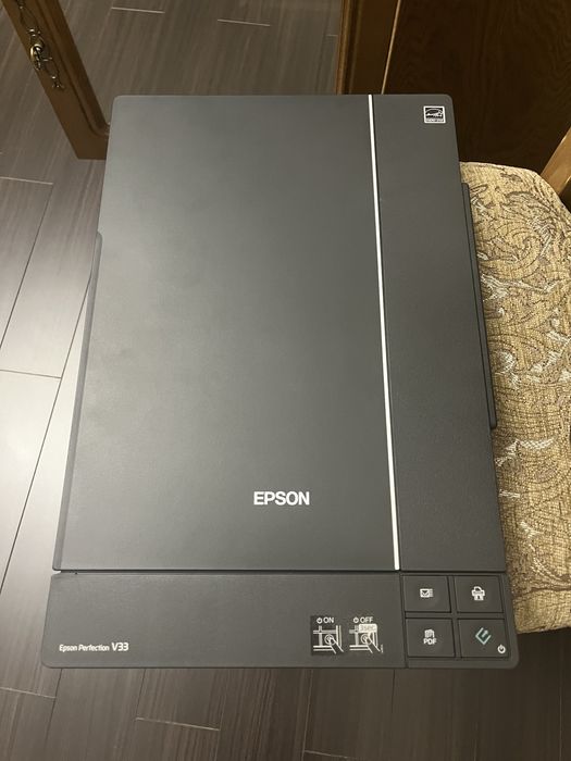Сканер Epson Perfection V33