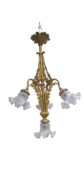 Candelabru din bronz d’oré cu abajururi din sticlă mată – stil Art Nou