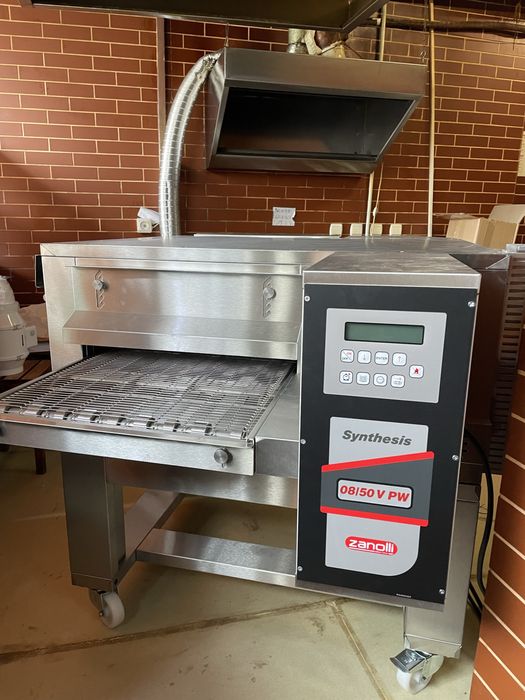 Covrigarie/patiserie/pizzerie completa