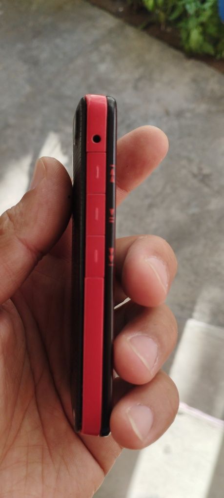 Nokia 7020 и 5220 в идеальном состоянии