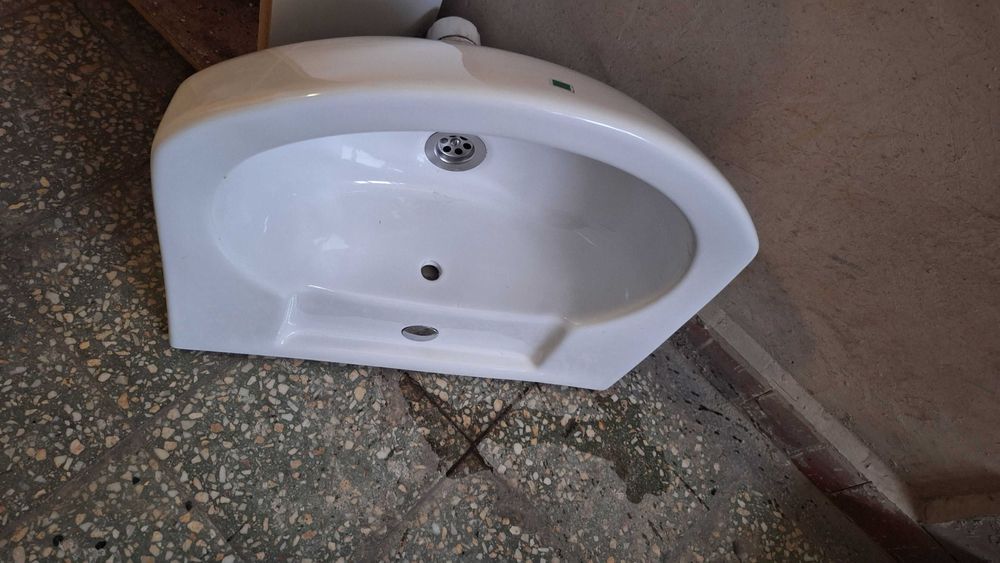 Мивка за баня 50 х 45 х 18 cm