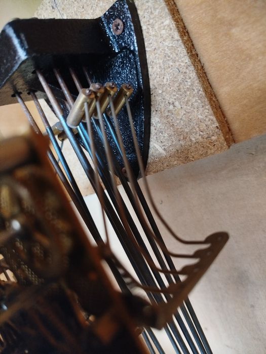 Ceas cu pendul de podea