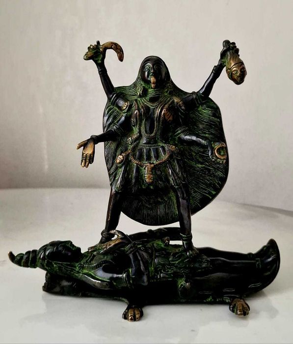 Эксклюзивная статуэтка Маха-Кали. Декор помещений