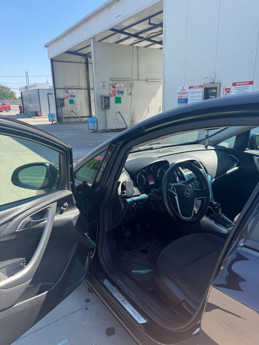 Opel Astra J, 1.4 Benzina