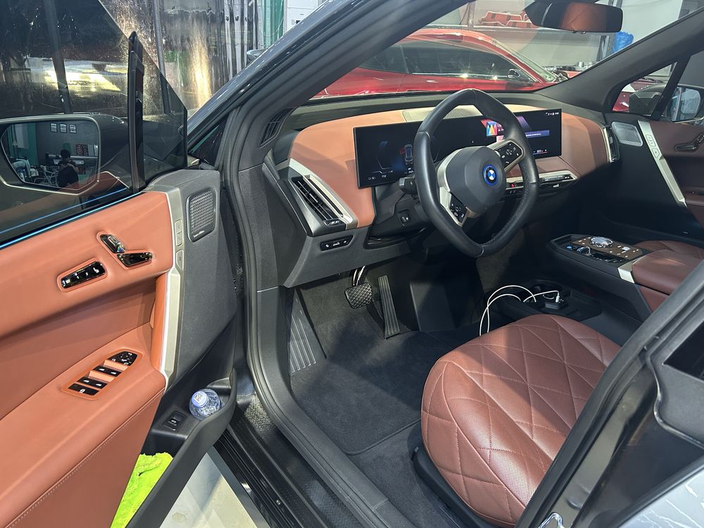 Продается BMW iX 40