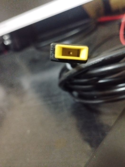 Зарядка для ноутбука LENOVO 20 вольтовая. , 3,2 амперы