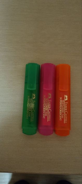 Канцеларски материали  флумастери маркери