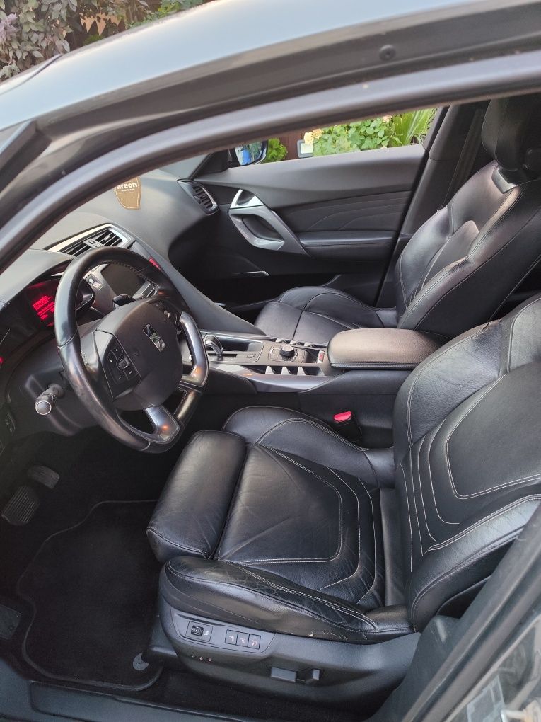Citroen DS5 / 2012