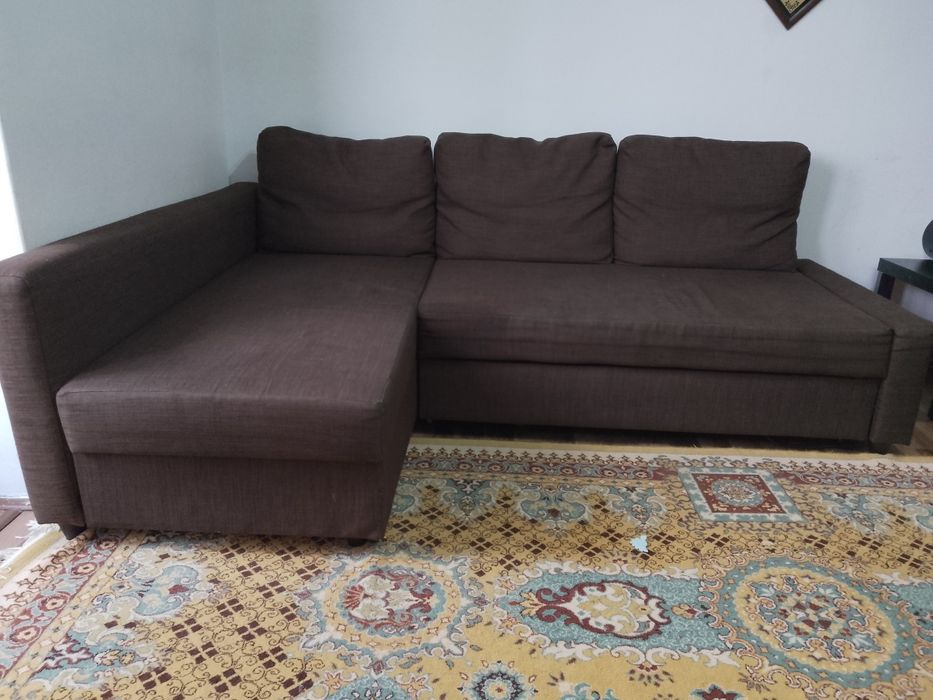 Canapea mare  cu ladă de depozitare