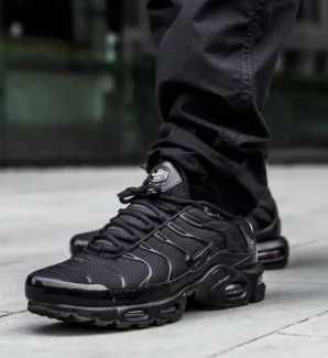 Nike Air Max TN Black (36-44 номер)