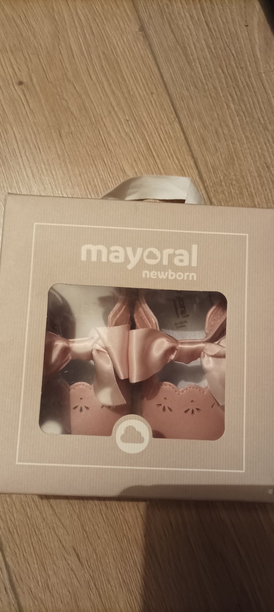 Mayoral 19. Официални обувки/ пантофи за бебе