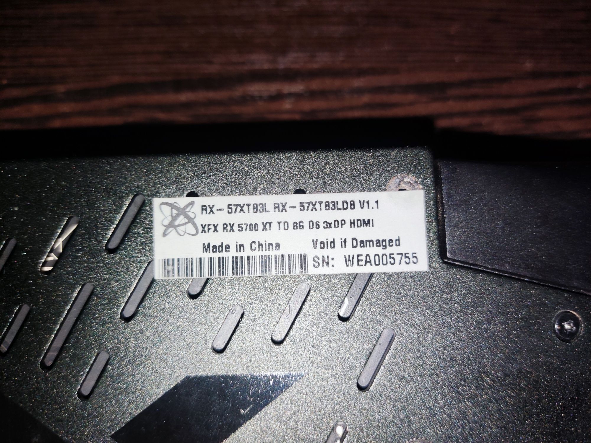 Продам видеокарту AMD XFX RX 5700 XT 8GB GDDR6