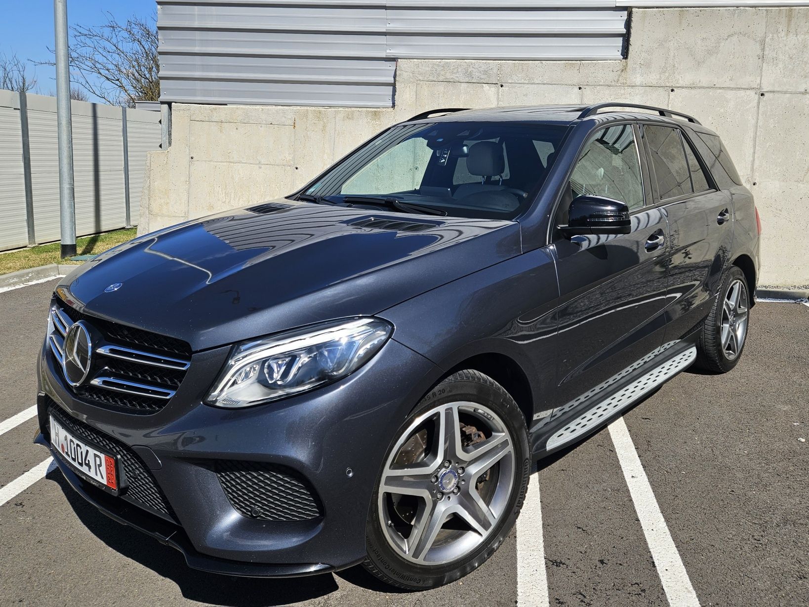 Mercedes-Benz GLE 350CDI AMG 4-Matic Distronic-PLUS/ Soft-CLOSE.