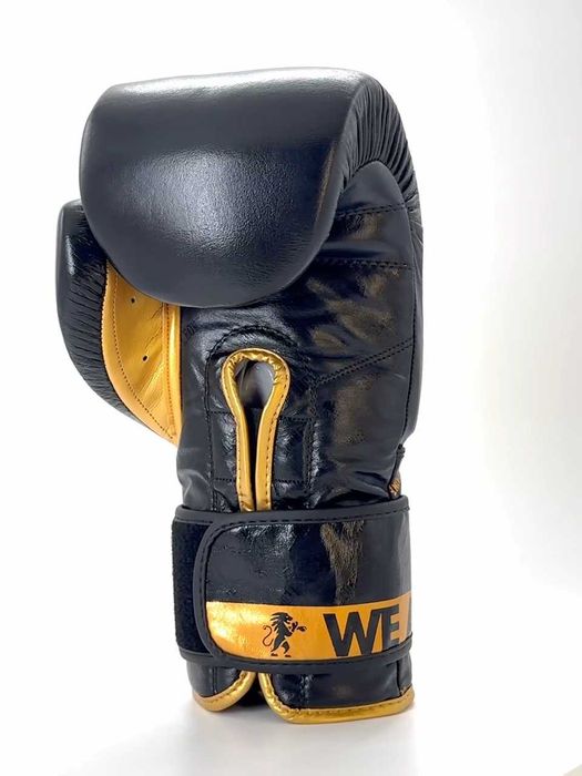 Боксерские перчатки  размер 10