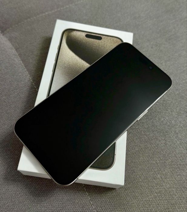 Vand Iphone 15 Pro 128 gb