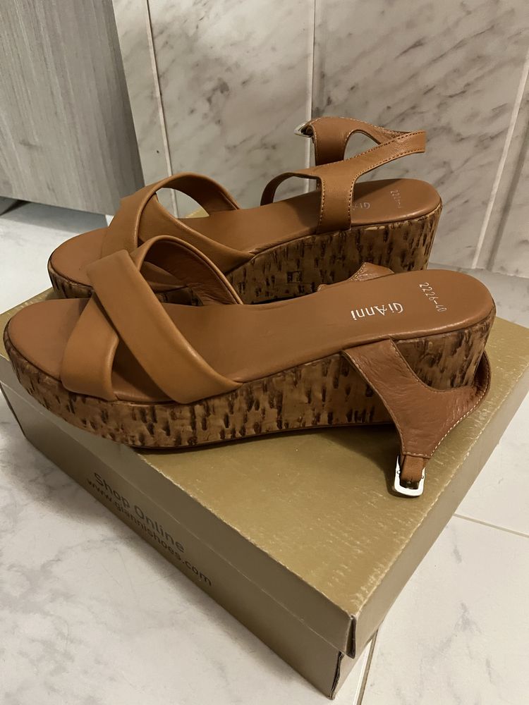 Дамски сандали GiAnni