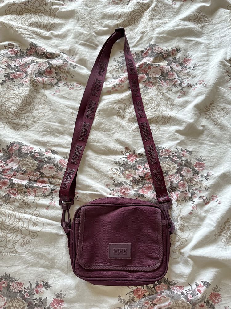 Чанта през рамо Pink Victoria’s Secret