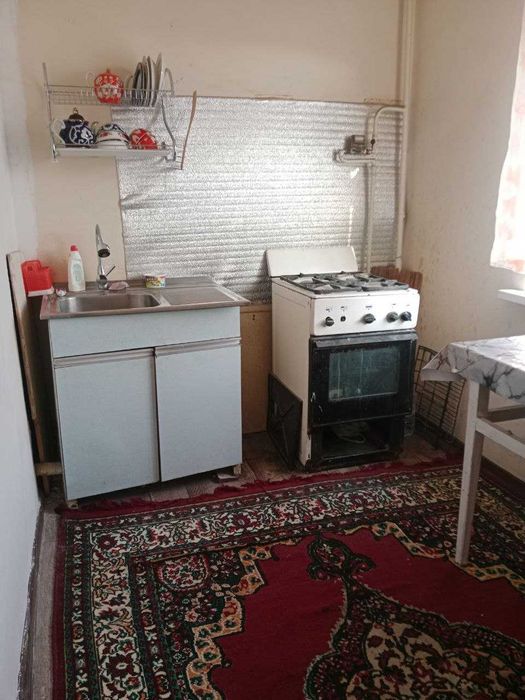 сдается 1 комн квартира  долгосрочно 350$