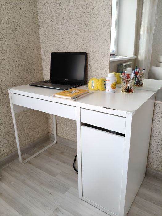 Стол Ikea письменный,  для детей и взрослых